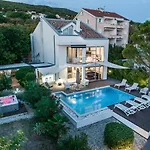 Villa Cd *