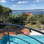 Cd Villa *